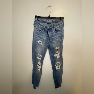 American Eagle Outfitters Light Blue Distressed High Rise Stretch Jegging